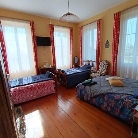Gite La Burthe Monprimblanc Экстерьер фото