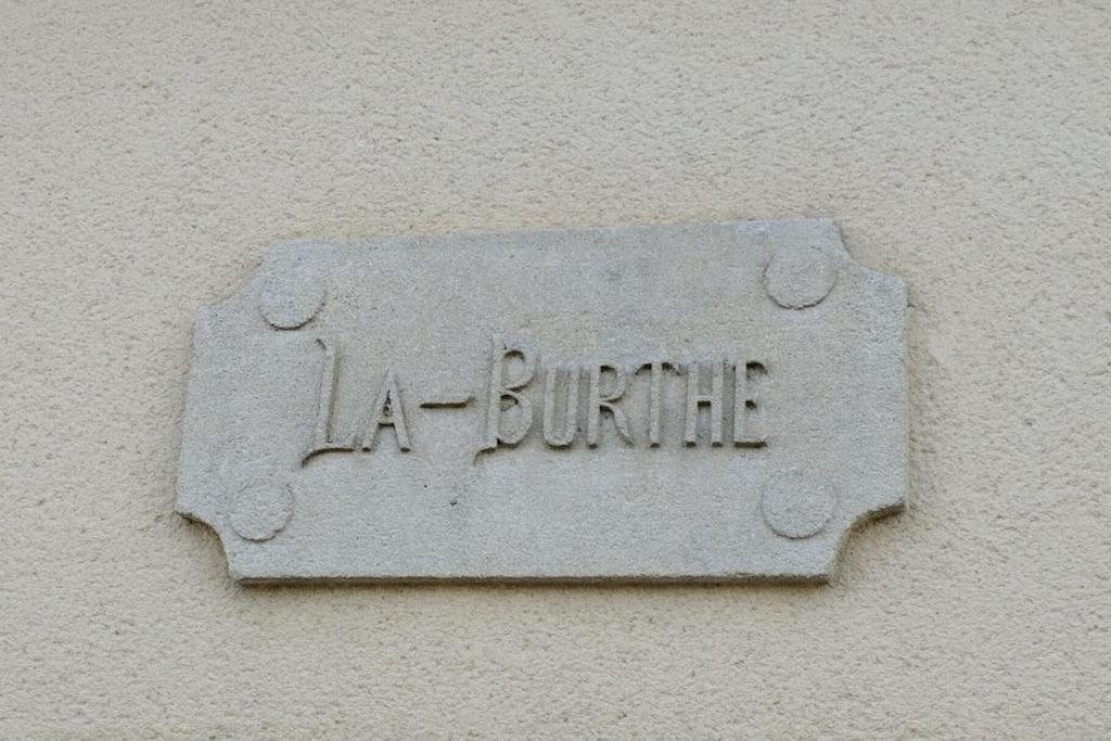 Gite La Burthe Monprimblanc Экстерьер фото