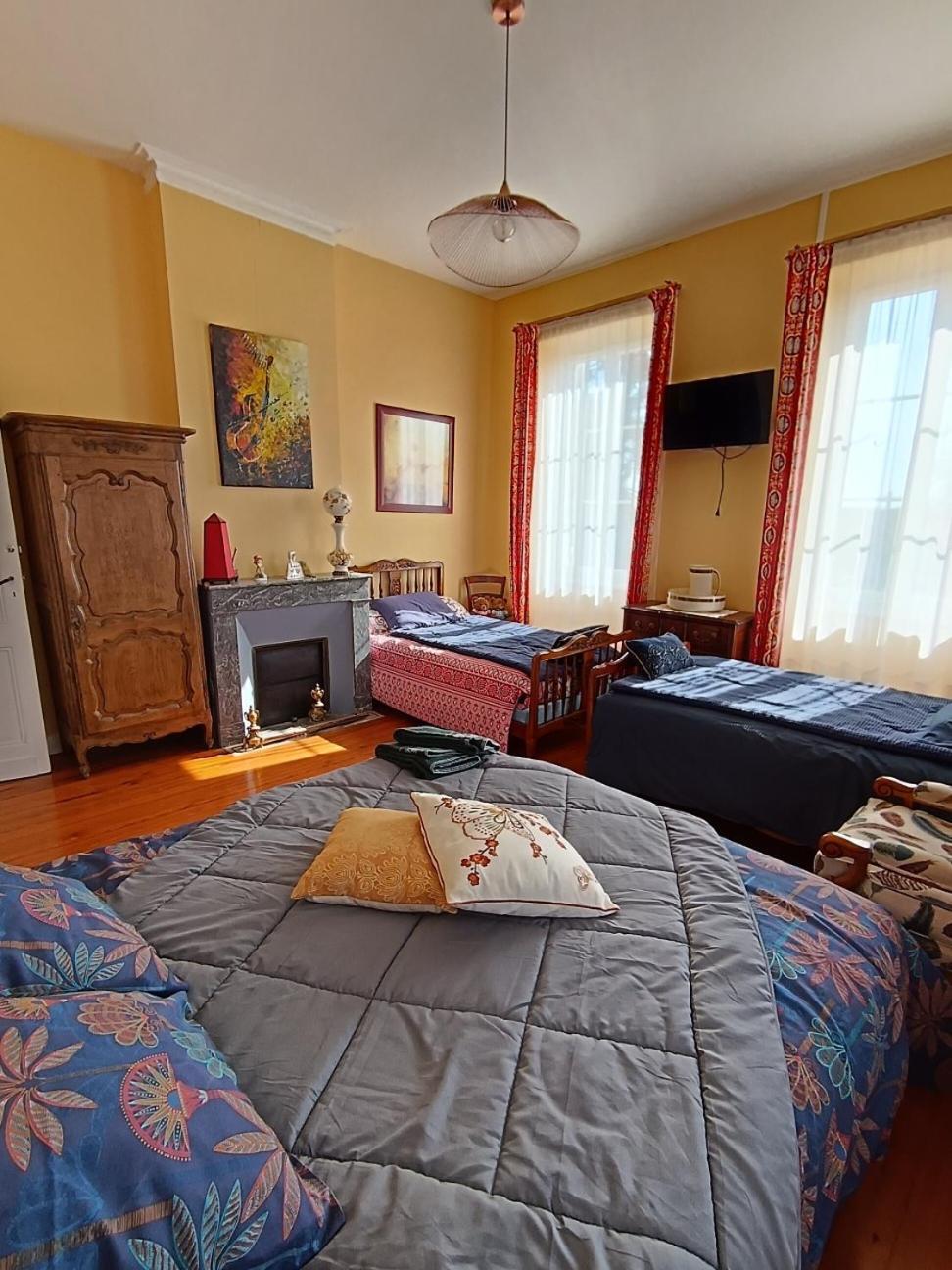 Gite La Burthe Monprimblanc Экстерьер фото